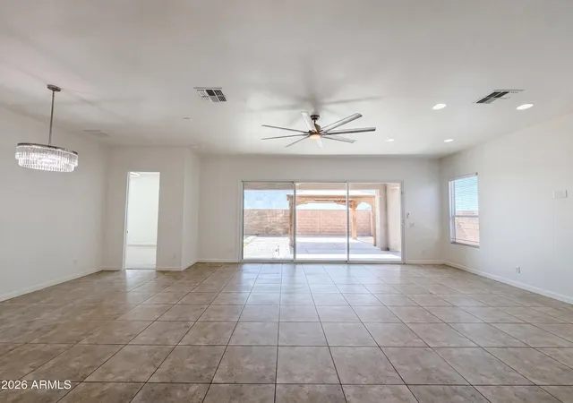 Homes for sale in Florence, AZ | 2528 N Comiskey Dr, Florence, AZ 85132 | MLS# 7039450
