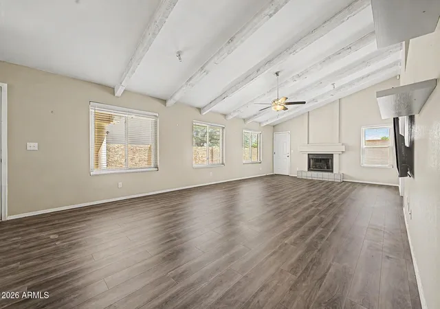 Photo 4 of Sale Pending at 18625 N 15th Place, Phoenix, AZ 85024 | MLS# 7041437 | Listing updated on 2026-09-21