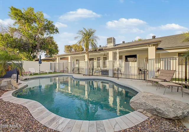 Homes for sale in Gilbert, AZ | 338 S Monterey St, Gilbert, AZ 85233 | MLS# 7043126