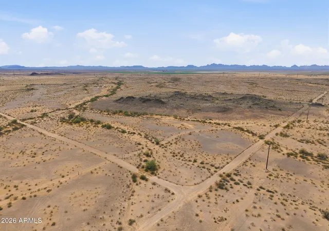 Photo 1 of Land for sale at 0 N 487th Avenue #30, Tonopah, AZ 85354 | MLS# 7041444 | Listing updated on 2026-08-17