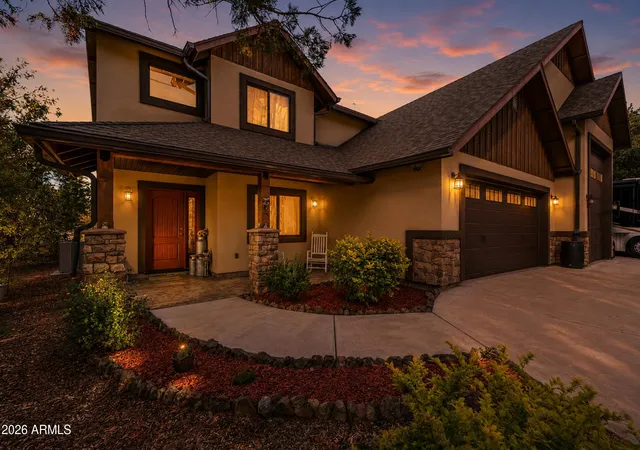 Photo 1 of Single family home for sale at 200 W Long Leaf Dr, Lakeside, AZ 85929 | MLS# 7041365 | Listing updated on 2026-08-03