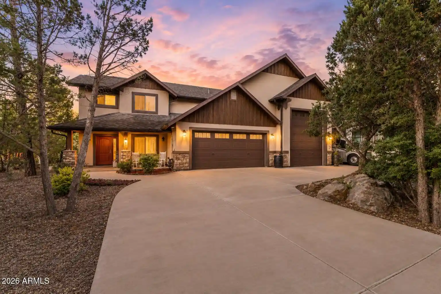 Photo 1 of Single family home for sale at 200 W Long Leaf Dr, Lakeside, AZ 85929 | MLS# 7041365 | Listing updated on 2026-09-28