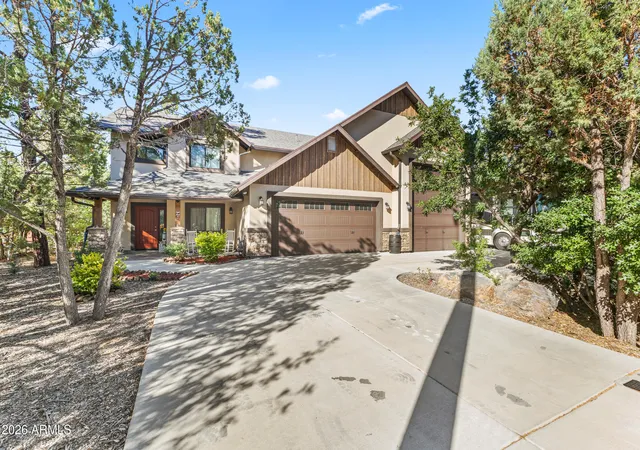 Photo 2 of Single family home for sale at 200 W Long Leaf Dr, Lakeside, AZ 85929 | MLS# 7041365 | Listing updated on 2026-08-03