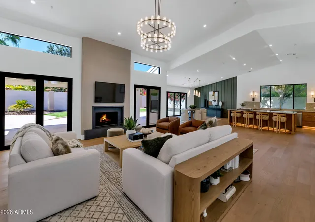 4th image of 8695 E Charter Oak Dr, Scottsdale, AZ 85260 | MLS# 7048894