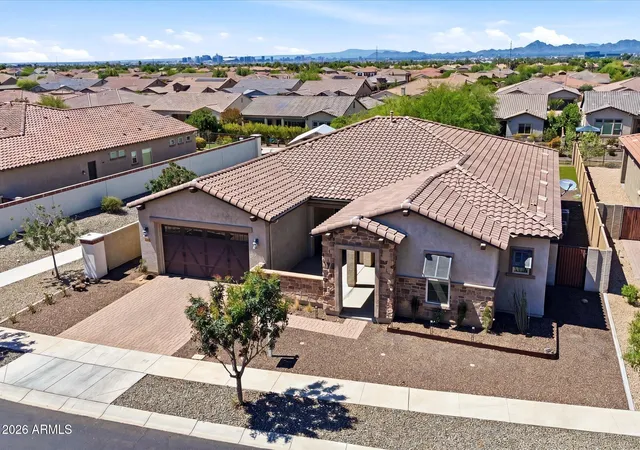 Photo 3 of Single family home for sale at 3034 E Desert Ln, Phoenix, AZ 85042 | MLS# 7039865 | Listing updated on 2026-09-13