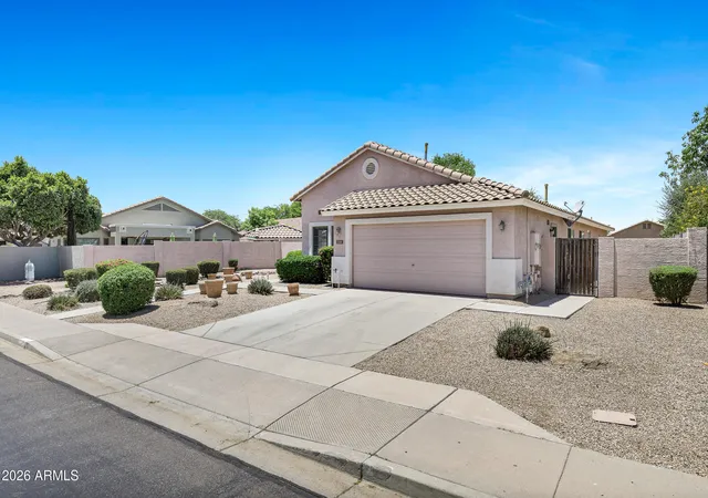 Photo 2 of Single family home for sale at 2116 S Joplin, Mesa, AZ 85209 | MLS# 7039717 | Listing updated on 2026-08-18