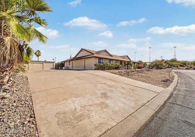 Photo 3 of Single family home for sale at 17305 E San Marcus Dr, Fountain Hills, AZ 85268 | MLS# 7040899 | Listing updated on 2026-09-11