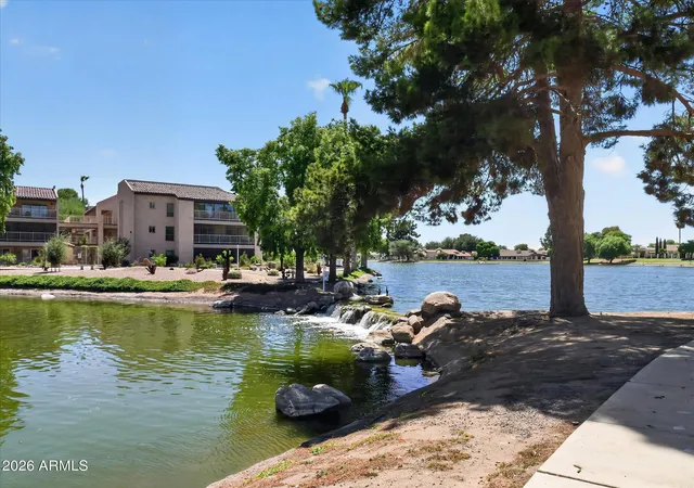 2nd image of 11444 N 28th Dr #4, Phoenix, AZ 85029 | MLS# 7041629