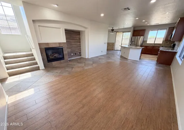Photo 2 of Single family home for sale at 2513 W Florentine Rd, Phoenix, AZ 85086 | MLS# 7039716 | Listing updated on 2026-09-10