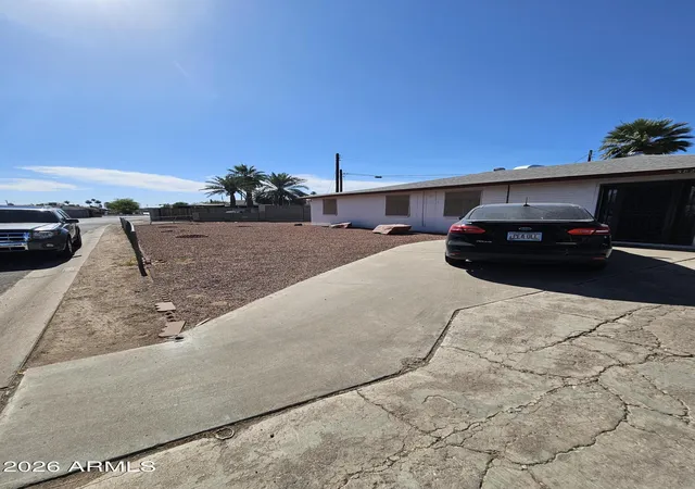 Photo 2 of Single family home for sale at 3820 W Monte Vista Rd, Phoenix, AZ 85009 | MLS# 7039740 | Listing updated on 2026-08-02