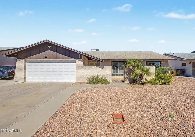 Homes for sale in Glendale, AZ | 13825 N 52nd Ave, Glendale, AZ 85306 | MLS# 7040524