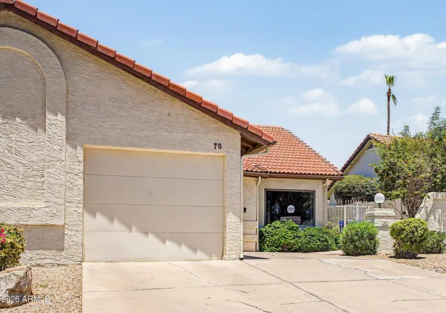 Photo 2 of Townhouse for sale at 542 S Higley Rd #75, Mesa, AZ 85206 | MLS# 7040152 | Listing updated on 2026-09-13