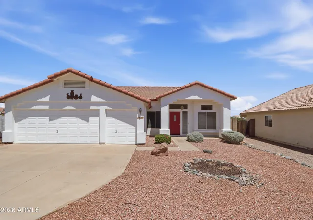 Homes for sale in Surprise, AZ | 19599 N Coyote Lakes Pkwy, Surprise, AZ 85378 | MLS# 7040308