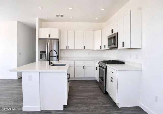 Photo 3 of Single family home for sale at 95 Good Hope Bay, Page, AZ 86040 | MLS# 7047884 | Listing updated on 2026-09-25
