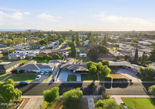 Photo 4 of Single family home for sale at 306 N Fraser Dr W, Mesa, AZ 85203 | MLS# 7040692 | Listing updated on 2026-07-31