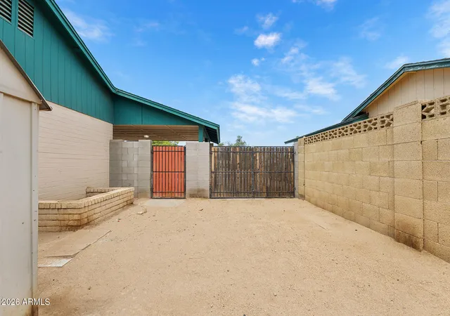43rd image of 9855 N 56th Dr, Glendale, AZ 85302 | MLS# 7040389