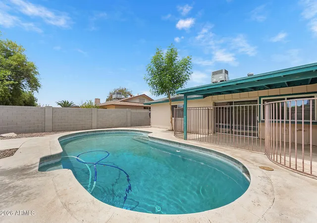 5th image of 9855 N 56Th Dr, Glendale, AZ 85302 | MLS# 7040389