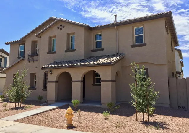 Photo 1 of Single family home for sale at 2924 S Washington St, Chandler, AZ 85286 | MLS# 7039948 | Listing updated on 2026-09-17