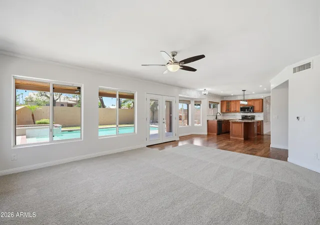 Photo 4 of Single family home for sale at 1231 W Islandia Dr, Gilbert, AZ 85233 | MLS# 7043174 | Listing updated on 2026-10-16
