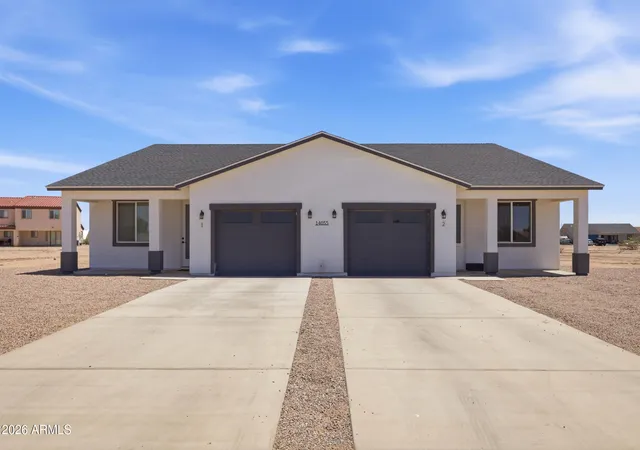 Townhouse for sale at 14055 S Berwick Rd, Arizona City, AZ 85123 | MLS# 7040674