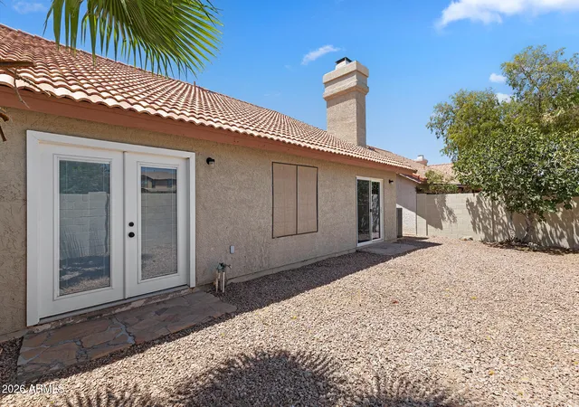 Photo 3 of Single family home for sale at 609 S Danyell Dr, Chandler, AZ 85225 | MLS# 7040443 | Listing updated on 2026-09-03
