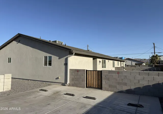 Photo 2 of Townhouse for sale at 1845 E Illini St, Phoenix, AZ 85040 | MLS# 7040008 | Listing updated on 2026-08-28