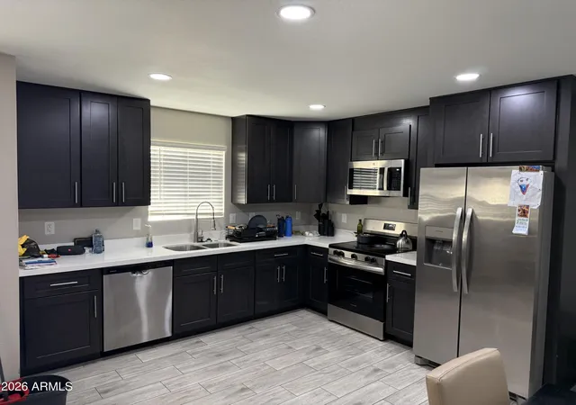 Photo 4 of Townhouse for sale at 1845 E Illini St, Phoenix, AZ 85040 | MLS# 7040008 | Listing updated on 2026-08-28