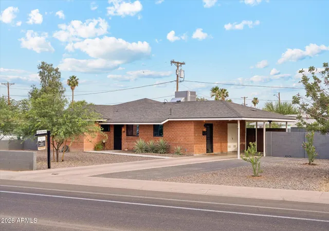 Photo 1 of Single family home for sale at 2011 W Campbell Ave, Phoenix, AZ 85015 | MLS# 7041918 | Listing updated on 2026-09-09