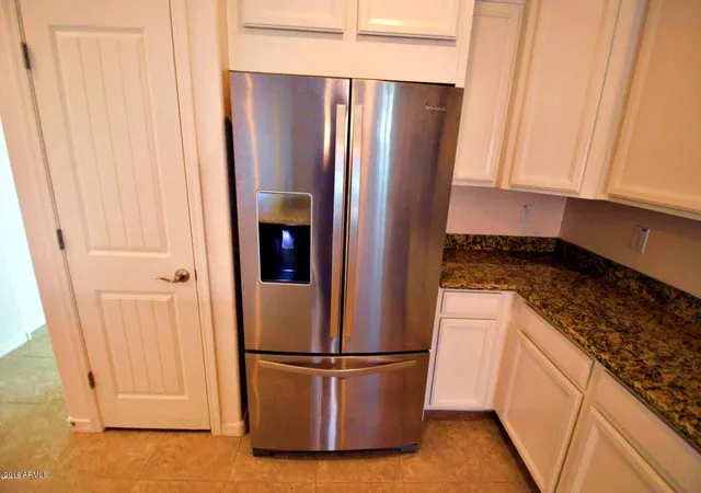 Photo 3 of Single family home for sale at 1050 E Detroit St, Chandler, AZ 85225 | MLS# 7040031 | Listing updated on 2026-08-11