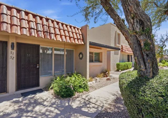 Photo 3 of Townhouse for sale at 1320 E Bethany Home Rd #52, Phoenix, AZ 85014 | MLS# 7040507 | Listing updated on 2026-08-20
