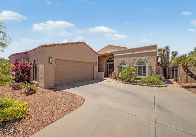 Homes for sale in Sun Lakes, AZ | 10902 E Bellflower Dr, Sun Lakes, AZ 85248 | MLS# 7040358