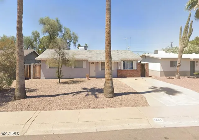 Homes for sale in Tempe, AZ | 1332 W 16th St, Tempe, AZ 85281 | MLS# 7048257