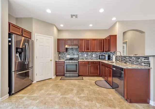 Photo 3 of Single family home for sale at 1220 E Heather Dr, San Tan Valley, AZ 85140 | MLS# 7040149 | Listing updated on 2026-06-12