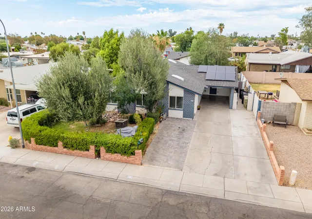1st image of 6732 W Medlock Dr, Glendale, AZ 85303 | MLS# 7041342