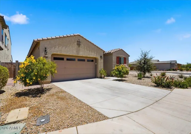 Photo 3 of Single family home for sale at 22555 N Diamond Dr, Maricopa, AZ 85138 | MLS# 7040240 | Listing updated on 2026-08-24