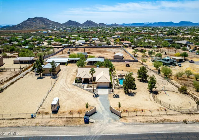 1st image of 38212 N 19th Ave, Phoenix, AZ 85086 | MLS# 7040883