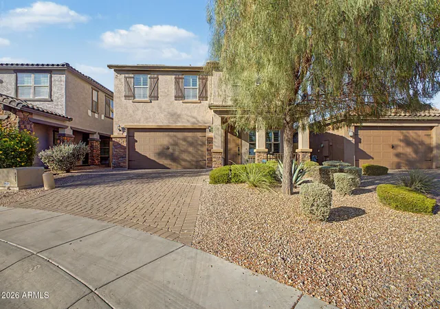 Single family home for sale at 1724 W Bonanza Dr, Phoenix, AZ 85085 | MLS# 7040500