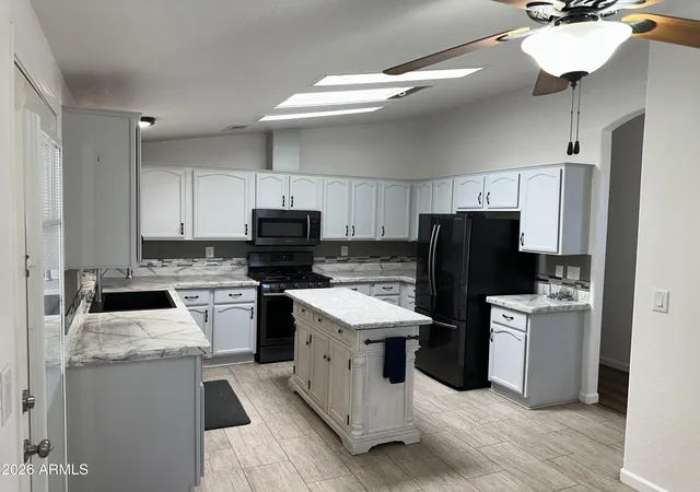 Photo 4 of Manufactured home for sale at 3700 S Ironwood Dr #108, Apache Junction, AZ 85120 | MLS# 7040266 | Listing updated on 2026-08-11