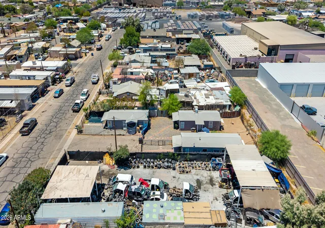 Photo 3 of Townhouse for sale at 24 W Fulton St, Phoenix, AZ 85041 | MLS# 7040737 | Listing updated on 2026-08-25