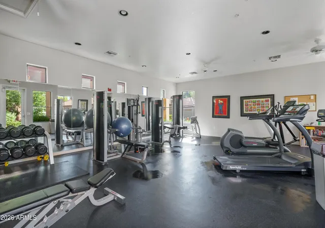 2nd image of 7027 N Scottsdale Rd, Paradise Valley, AZ 85253