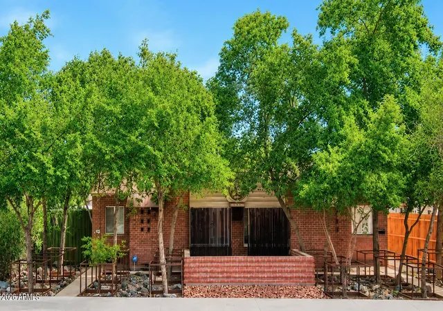 Photo 1 of Sale Pending at 2711 N 7th Street, Phoenix, AZ 85006 | MLS# 7040709 | Listing updated on 2026-07-22