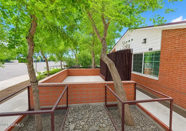 Photo 2 of Sale Pending at 2711 N 7th Street, Phoenix, AZ 85006 | MLS# 7040709 | Listing updated on 2026-07-22
