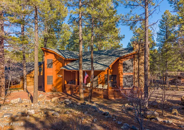 Photo 2 of Single family home for sale at 190 Bison Dr, Munds Park, AZ 86017 | MLS# 7040565 | Listing updated on 2026-07-25