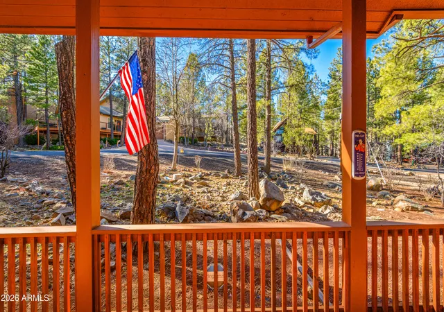 Photo 4 of Single family home for sale at 190 Bison Dr, Munds Park, AZ 86017 | MLS# 7040565 | Listing updated on 2026-07-25