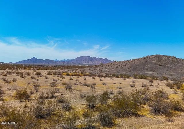 Photo 4 of Land for sale at 0 W Brazilwood Lot 1(13 Acres), Maricopa, AZ 85139 | MLS# 7041103 | Listing updated on 2026-10-26