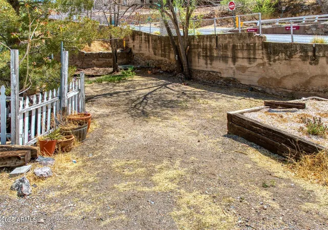 4th image of 10 Quality Hill Rd #5, Bisbee, AZ 85603 | MLS# 7040489