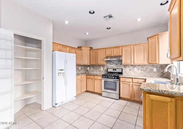Photo 3 of Single family home for sale at 1373 W Thompson Way, Chandler, AZ 85286 | MLS# 7042786 | Listing updated on 2026-09-17