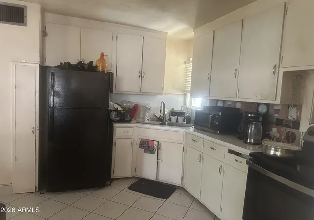 Photo 2 of Single family home for sale at 1419 N 28th Place, Phoenix, AZ 85008 | MLS# 7040627 | Listing updated on 2026-08-11
