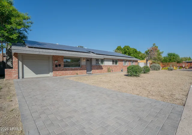 Photo 3 of Single family home for sale at 1008 E Citrus Way, Phoenix, AZ 85014 | MLS# 7040634 | Listing updated on 2026-09-18