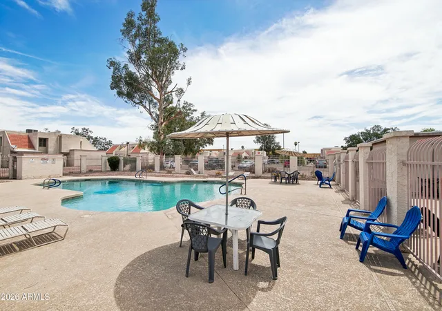 Homes for sale in Mesa, AZ | 1342 W Emerald Avenue, Mesa, AZ 85202 | Houzeo